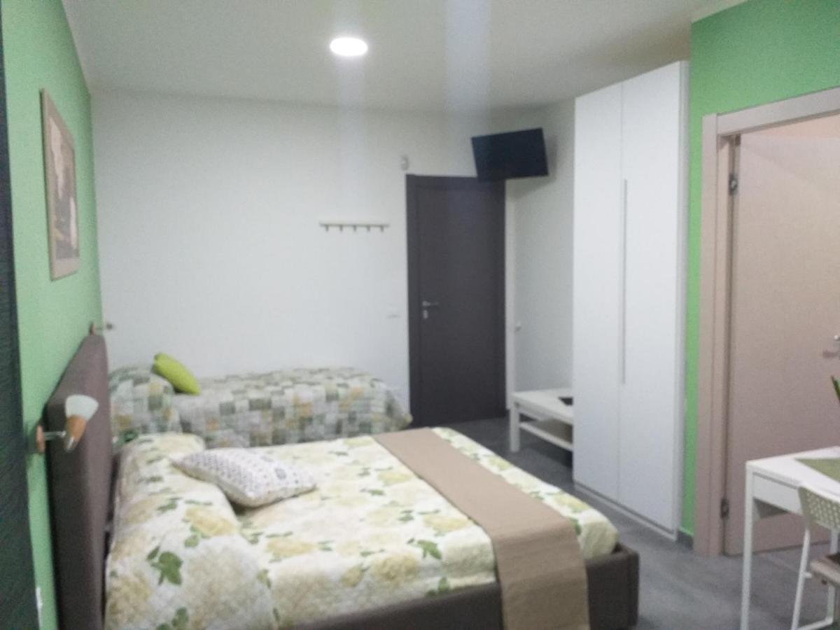 ניקולוסי B&B La Grotta מראה חיצוני תמונה