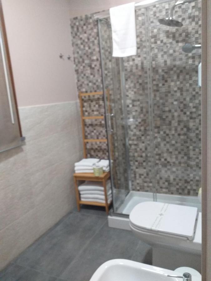 ניקולוסי B&B La Grotta מראה חיצוני תמונה
