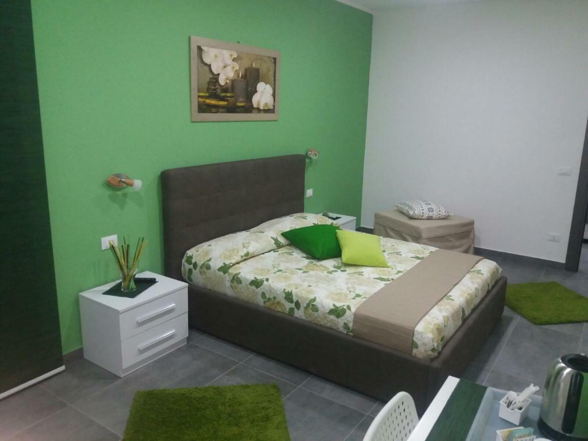 ניקולוסי B&B La Grotta מראה חיצוני תמונה