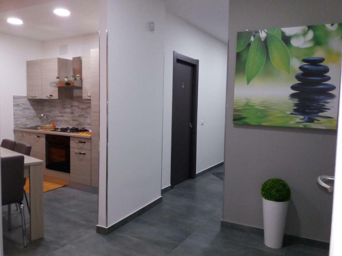 ניקולוסי B&B La Grotta מראה חיצוני תמונה