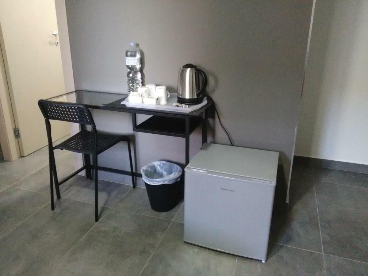 ניקולוסי B&B La Grotta מראה חיצוני תמונה